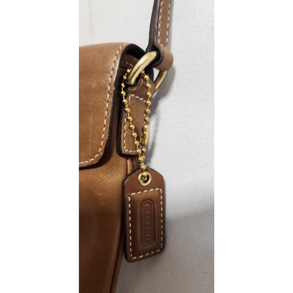 Coach Soho Wristlet Flap Buckle Camel Leather mini Pouch Wallet - Picture 2 of 7